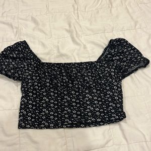 off the shoulder size M